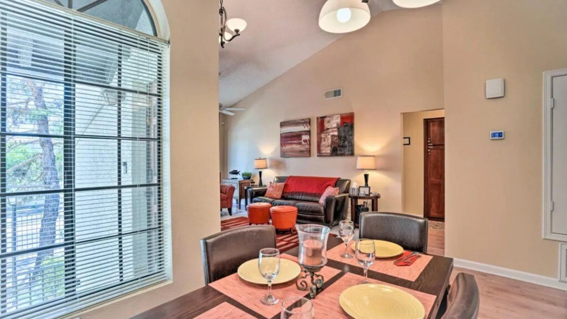 Relaxing 2 Bdrm Condo In Prime Scottsdale Location 0*,  미국